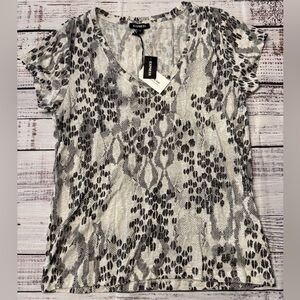 Express Black and White Snake Print Short Sleeve Top